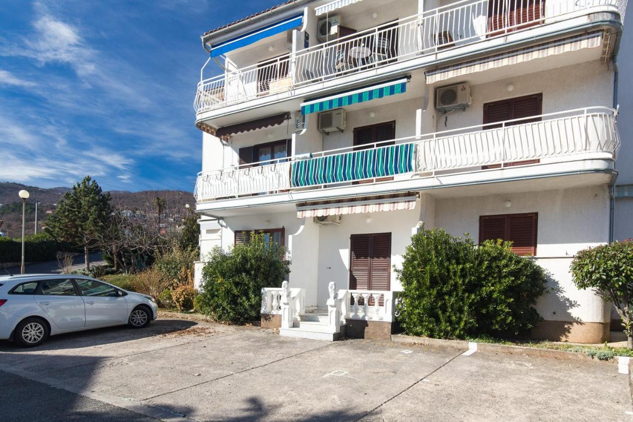 Apartment Bella-Vista Icici Bagian luar foto